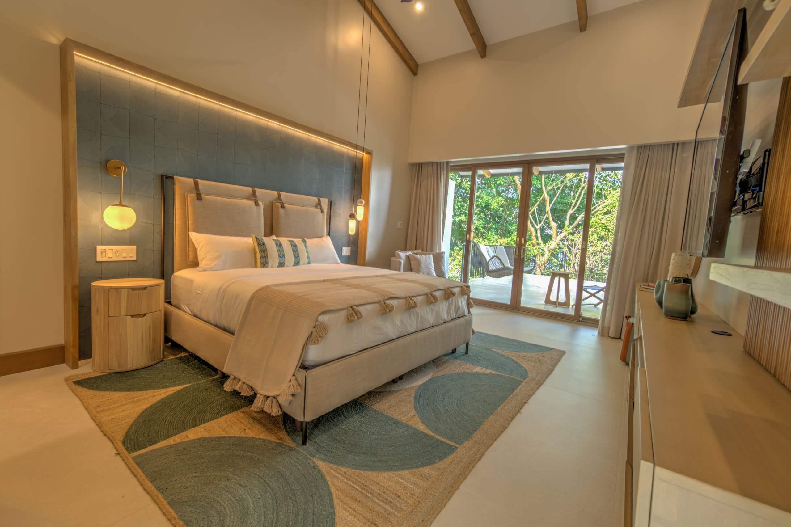 room_of_the_house_three_monkeys_guanacaste